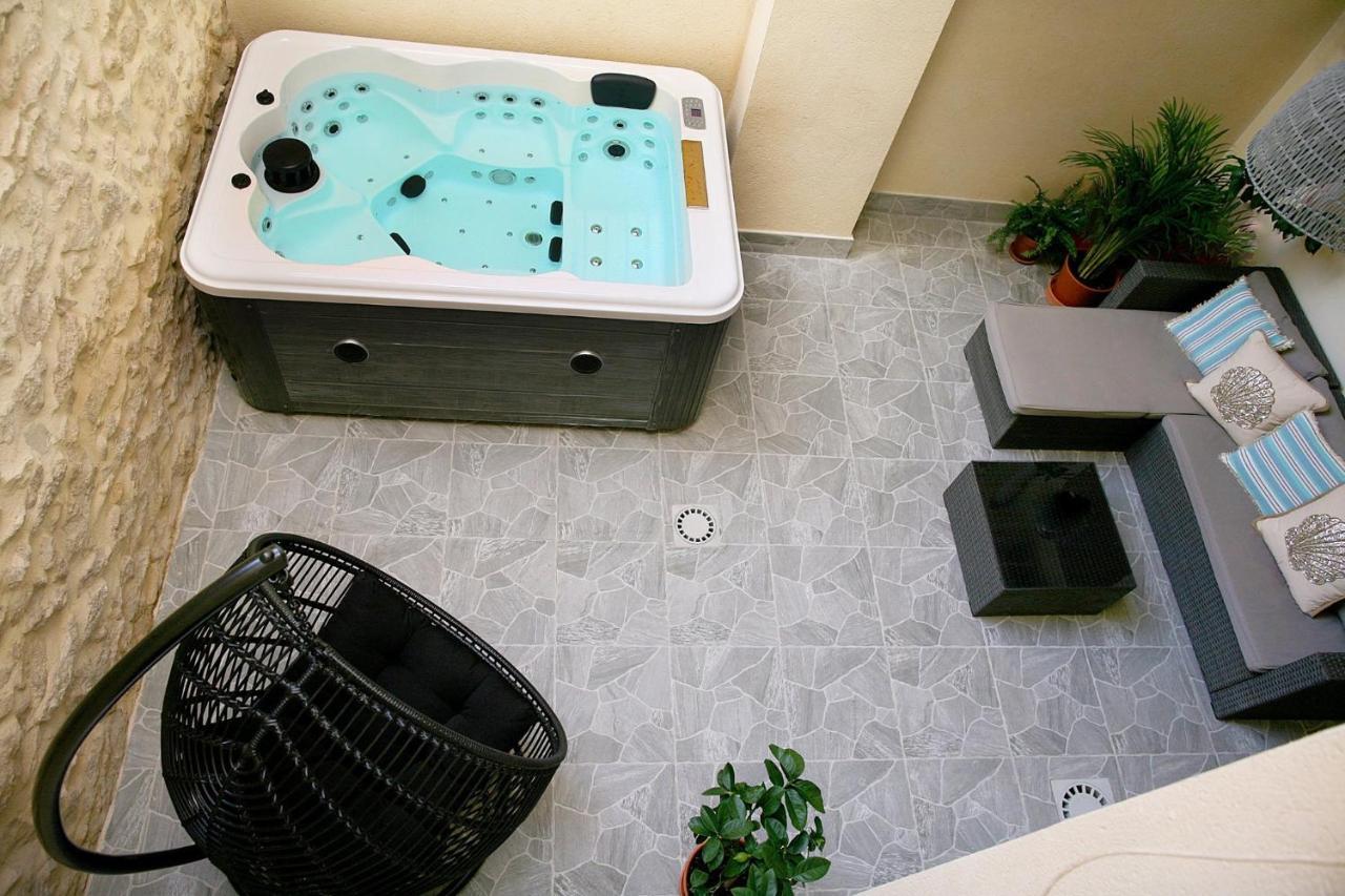 Jazmin 6 Apartment อาลิกันเต ภายนอก รูปภาพ